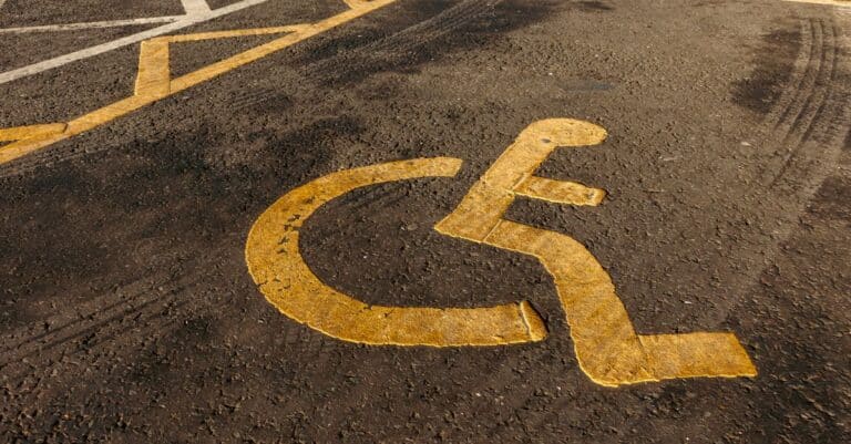 Soutien et Accessibilité : Faciliter l&rsquo;Accès pour Tous