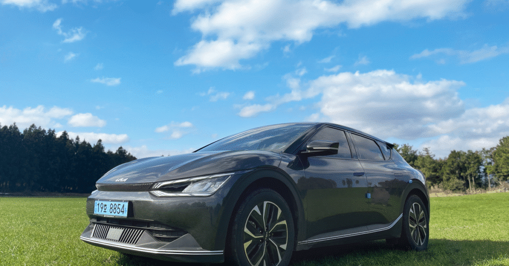 Plus de 100 000 précommandes pour cette voiture électrique abordable : un succès retentissant en perspective ? 1 réussite des précommandes pour voitures électriques abordables : découvrez comment les consommateurs adoptent la mobilité durable à prix réduit.