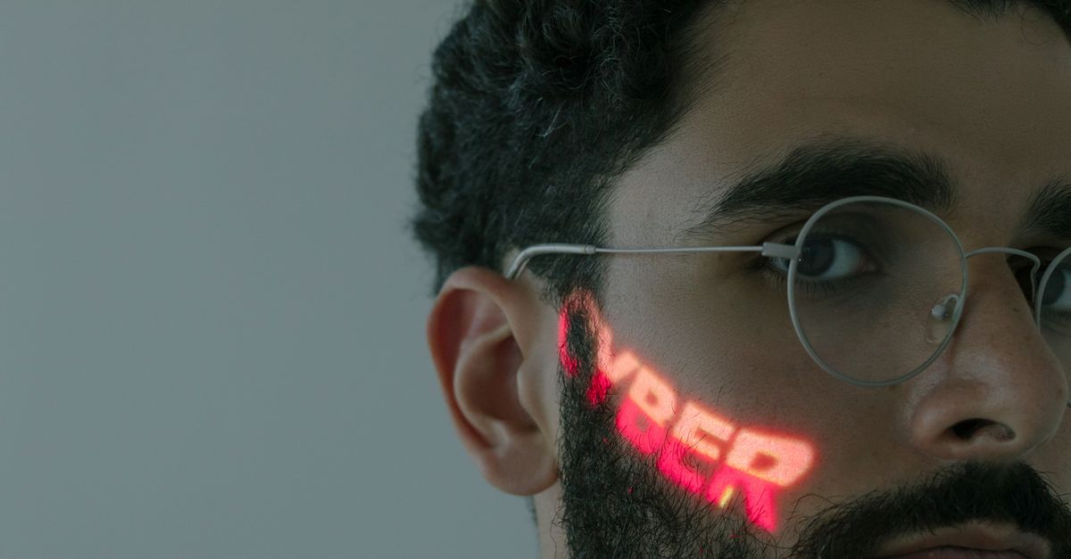 Comment l'intelligence artificielle lutte contre les deepfakes 11 découvrez comment l'intelligence artificielle détecte efficacement les deepfakes pour garantir l'authenticité des contenus numériques.