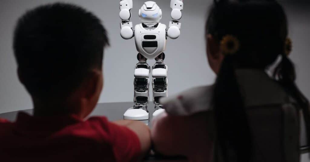 l'impact de l'ia sur le secteur éducatif 10 découvrez comment l'intelligence artificielle transforme l'éducation en améliorant l'apprentissage personnalisé, les outils pédagogiques et l'accès aux connaissances.