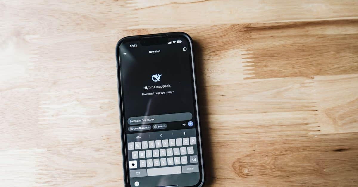 découverte de l'application mobile d'intelligence artificielle la plus performante 1 découvrez notre application mobile intelligente propulsée par l'ia pour une expérience utilisateur optimisée et personnalisée, où que vous soyez.