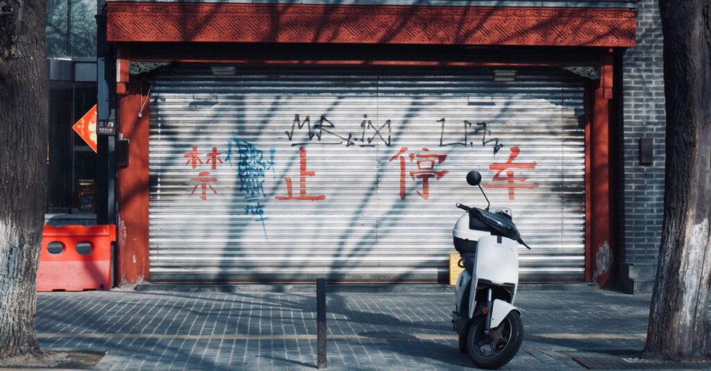 Alibaba prépare une levée de fonds colossale de 10 milliards de dollars à Hong Kong pour stimuler ses projets stratégiques 3 alibaba : plateforme mondiale de commerce en ligne pour entreprises et particuliers, offrant une large gamme de produits et solutions innovantes.