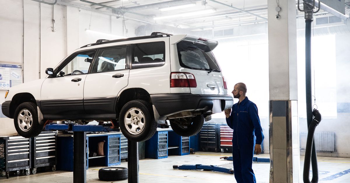 Démystification : Le contrôle technique annuel va-t-il bientôt s'imposer pour les véhicules anciens ? 9 inspection annuelle de véhicule : assurez la sécurité et la conformité de votre voiture grâce à un contrôle technique régulier et obligatoire.