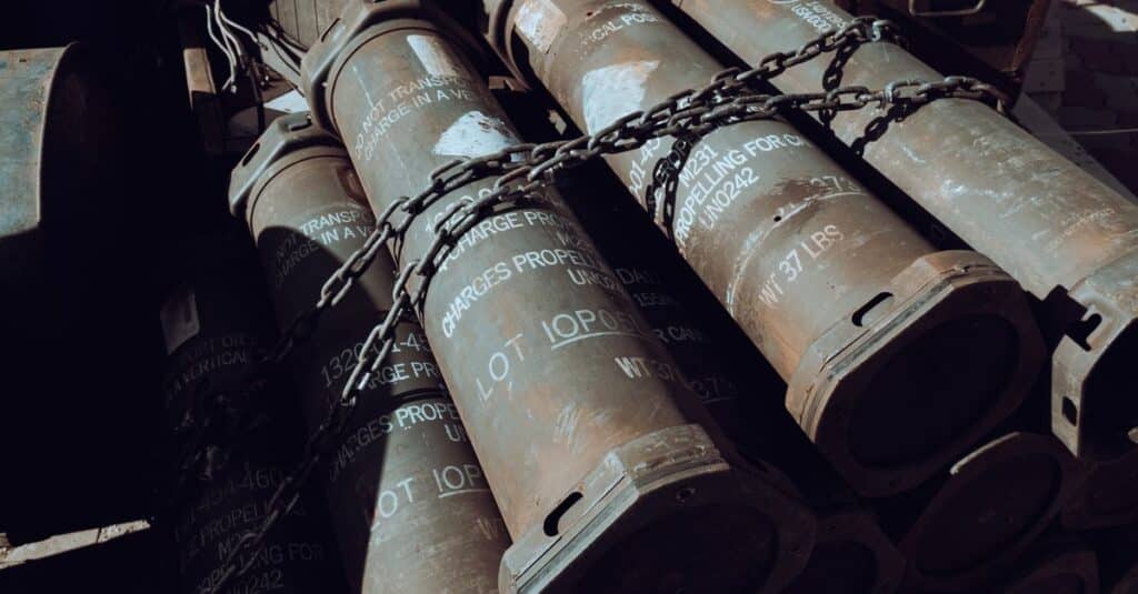 Analyse des chiffres : pourquoi la France ne fournit-elle pas d'armements à Israël ? 8 arms supply : votre fournisseur fiable pour un large choix d'équipements tactiques et d'armement de qualité, adapté à tous vos besoins en sécurité et défense.