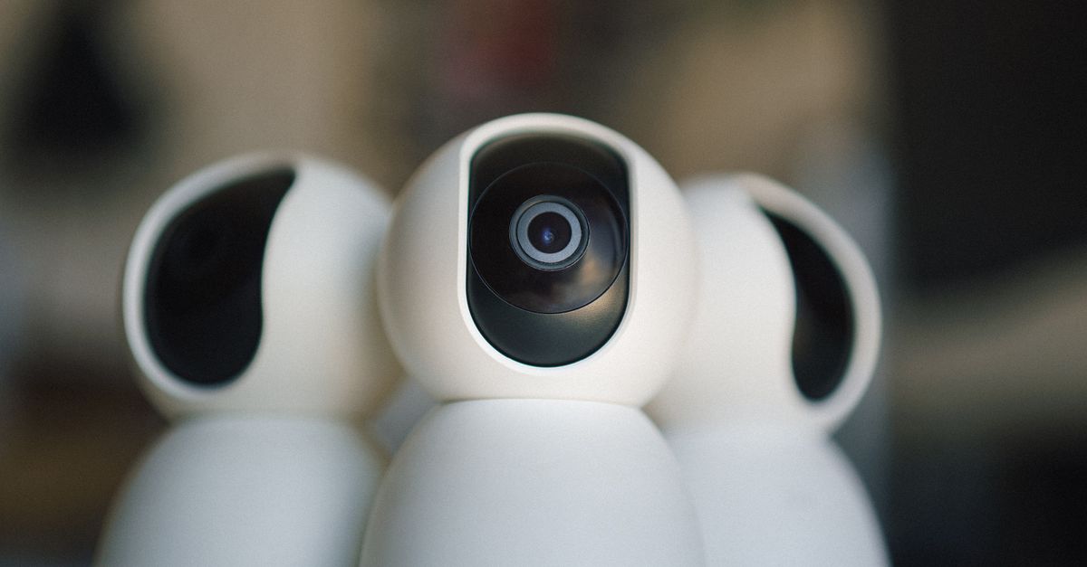 Top 2026 : Les meilleures caméras de télésurveillance extérieure sans fil selon ZDNET 4 découvrez les meilleures caméras de sécurité extérieures sans fil de 2026 pour protéger votre maison efficacement avec technologie avancée et facilité d'installation.