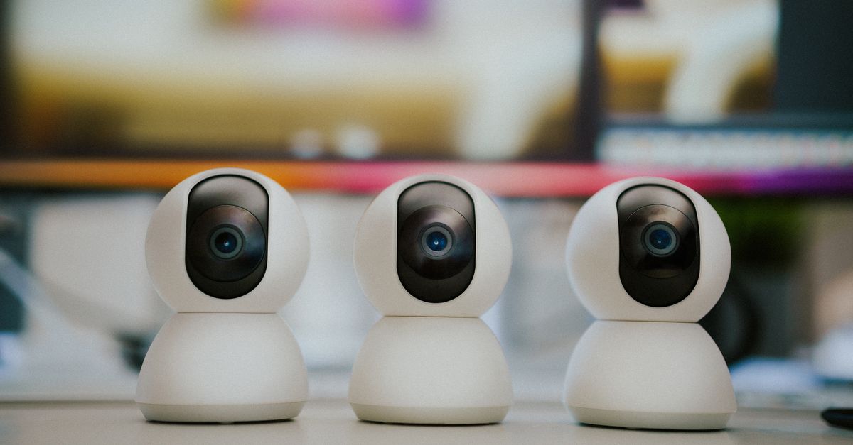 Top 2026 : Les meilleures caméras de télésurveillance extérieure sans fil selon ZDNET 6 découvrez les meilleures caméras de sécurité sans fil pour l'extérieur en 2026, alliant technologie avancée, fiabilité et facilité d'installation pour protéger votre domicile efficacement.