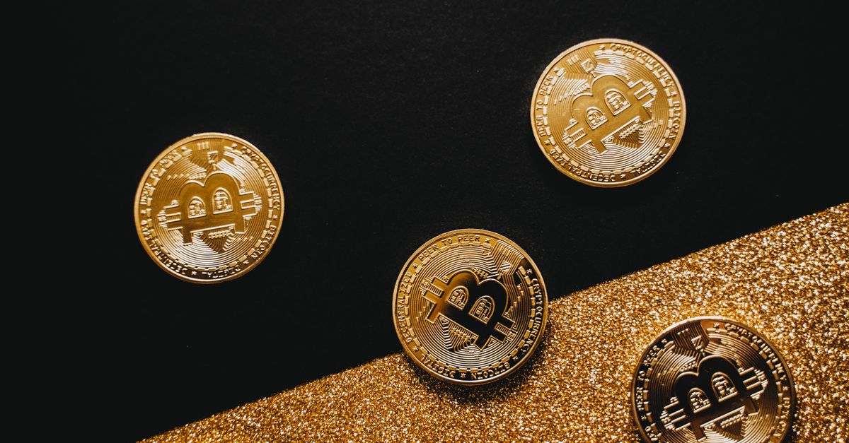 Finance : le bitcoin, véritable stratagème ou simple coup médiatique ? 10 découvrez tout ce qu'il faut savoir sur le bitcoin : actualités, conseils d'investissement, fonctionnement de la cryptomonnaie et tendances du marché.