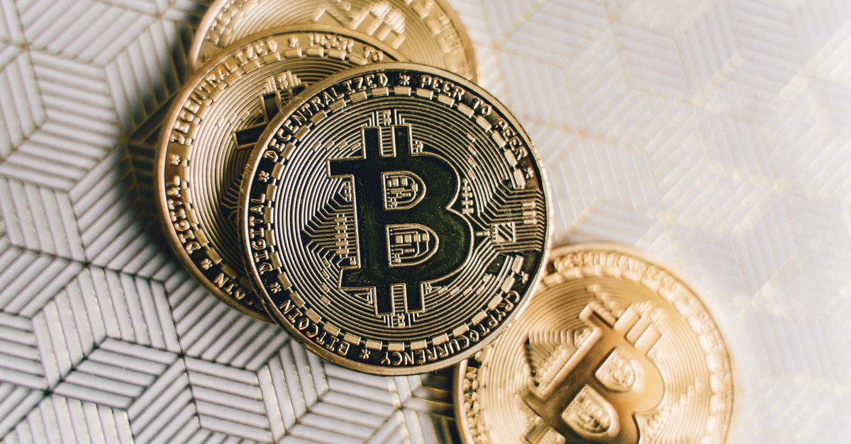 Bitcoin : une montée fulgurante vers la durabilité ou une envolée éphémère ? 8 découvrez comment le bitcoin évolue vers une meilleure durabilité environnementale grâce à des innovations et des pratiques éco-responsables.