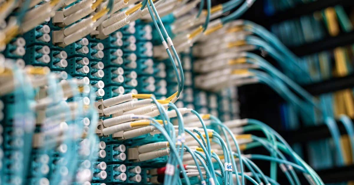 Comcast élargit son réseau : services Internet haut débit Xfinity et Comcast Business désormais accessibles dans de nouvelles régions 1 découvrez notre offre d'internet haut débit pour une connexion rapide et fiable, idéale pour le streaming, le télétravail et les jeux en ligne.