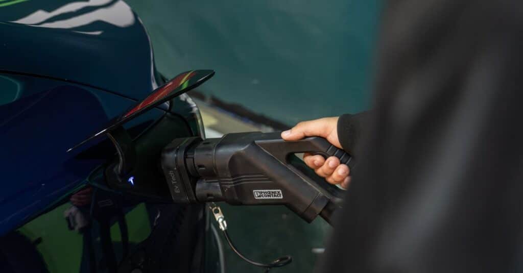 Le chinois BYD fait sensation en Bourse avec sa batterie à recharge ultra-rapide de cinq minutes 7 découvrez la batterie byd à ultra recharge rapide, conçue pour offrir une performance exceptionnelle et une autonomie prolongée pour vos véhicules électriques.