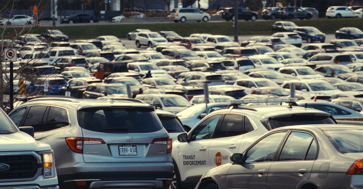 Découvrez la liste noire des voitures : votre modèle est-il parmi ceux qui échouent le contrôle technique en France cette année ? 3 découvrez tout sur la car blacklist : comment fonctionne cette liste noire, son impact sur les véhicules et ce qu'il faut savoir pour éviter les problèmes lors de l'achat ou la vente d'une voiture.