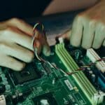 Cerebras dévoile une puce révolutionnaire et un système novateur pour booster la vitesse des serveurs