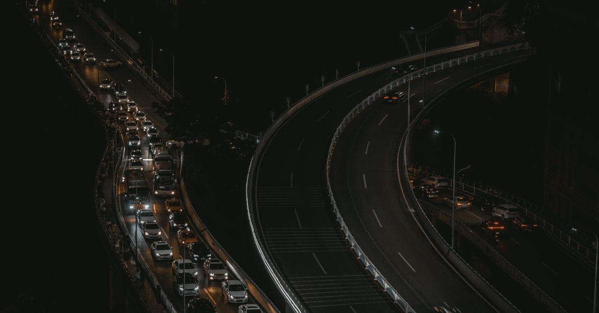 La Chine s'oppose à l'interdiction des véhicules connectés américains intégrant des technologies chinoises 11 la chine s'oppose à l'interdiction des véhicules connectés américains intégrant une technologie chinoise, soulignant les enjeux économiques et technologiques dans les relations sino-américaines.