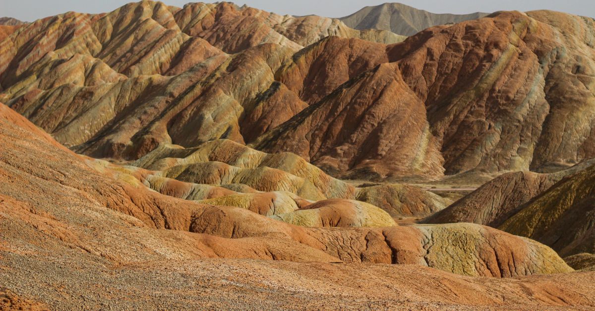 La Chine renforce son emprise sur les ressources en terres rares 9 découvrez l'importance stratégique des terres rares en chine, leader mondial dans l'extraction et la production de ces matériaux essentiels à la technologie moderne.