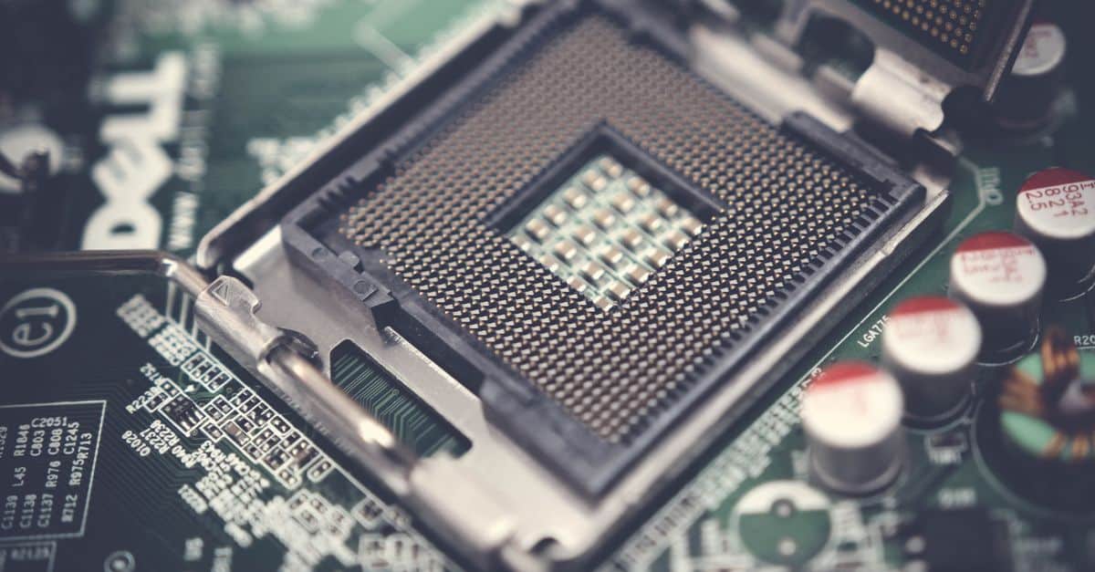 Découvrez CPU-Z : téléchargez-le sur Windows, Web, ou Android pour en savoir plus sur votre matériel 1 cpu-z est un utilitaire gratuit qui fournit des informations détaillées sur le processeur, la carte mère, la mémoire et d'autres composants matériels de votre ordinateur.