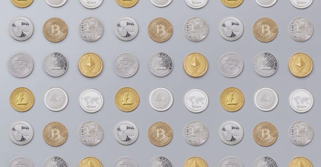 Victime d’une escroquerie de 550 000 euros en cryptomonnaies, Patrick se retrouve radié par ING : « Je suis complètement bloqué » 2 découvrez les principales escroqueries liées aux cryptomonnaies et apprenez à protéger vos investissements contre la fraude dans le monde numérique.