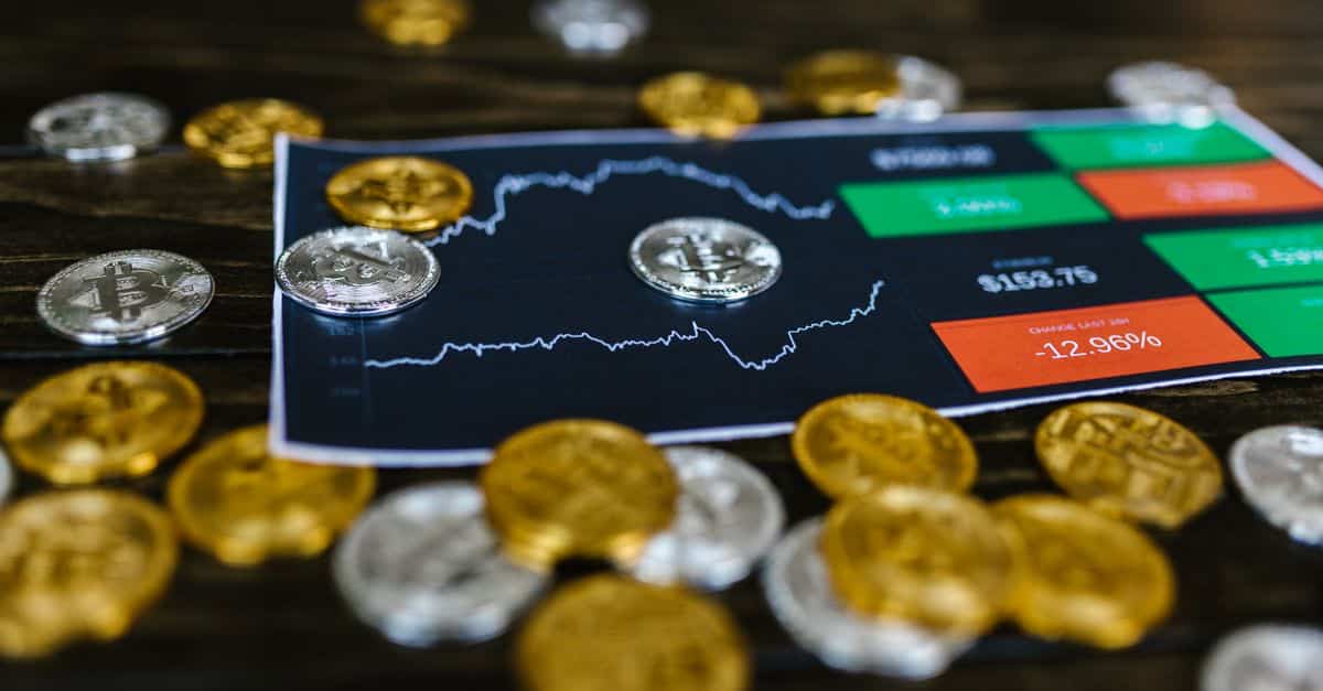 La Banque d'Italie alerte sur les risques que les bitcoins et autres cryptomonnaies font peser sur la stabilité financière à l'échelle mondiale. 10 découvrez les principaux risques liés aux cryptomonnaies, y compris la volatilité, la sécurité et la réglementation, pour mieux sécuriser vos investissements.