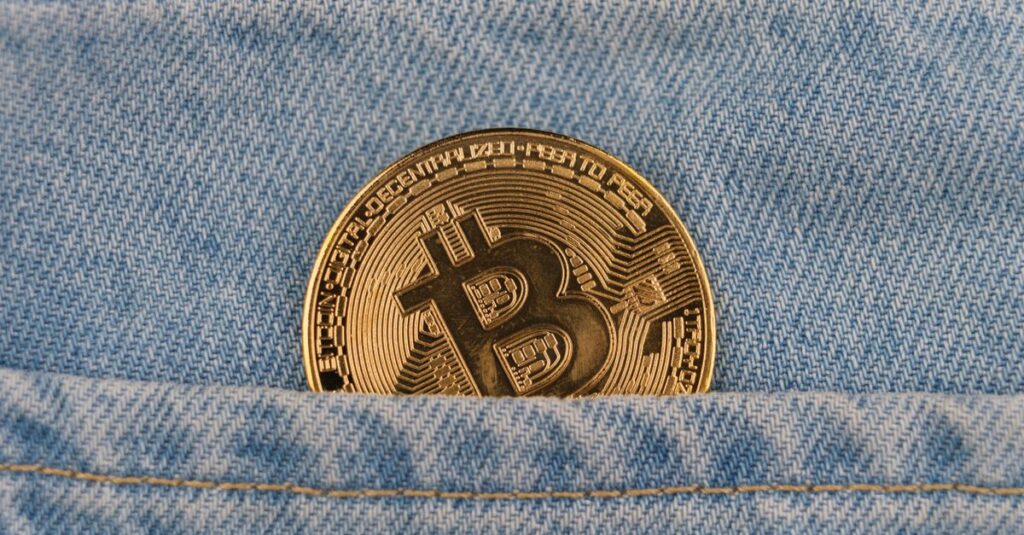 Comprendre le régime fiscal des cryptomonnaies 6 découvrez le régime fiscal des cryptomonnaies : obligations, déclarations et conseils pour optimiser votre fiscalité en toute conformité.