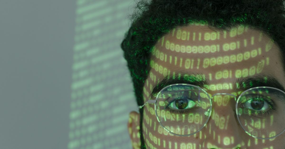 L'affrontement des intelligences artificielles : traquer les deepfakes 10 découvrez nos technologies avancées pour la détection des deepfakes, garantissant l'authenticité des contenus numériques et protégeant contre les manipulations vidéo.