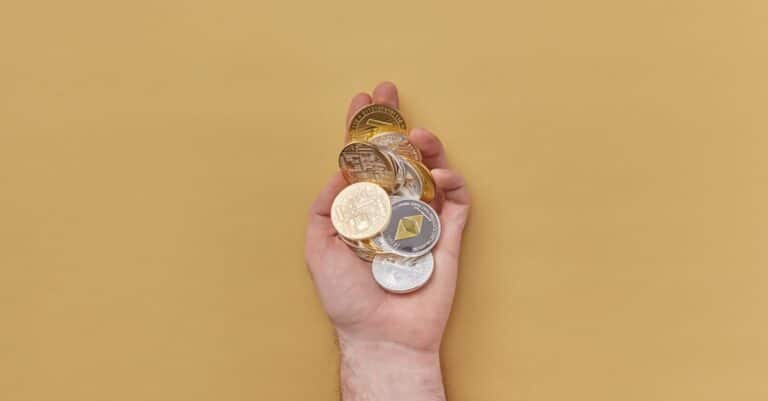 La montée de la DeFi soutenue par Bitcoin : une menace pour la finance traditionnelle ?