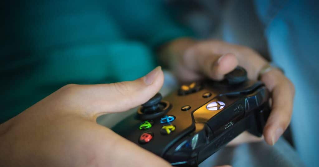 L'essor de TikTok et Netflix remplace l'engouement pour les jeux vidéo sur PC et consoles 4 découvrez les dernières tendances et innovations en divertissement numérique, incluant jeux vidéo, streaming, réalité virtuelle et bien plus.