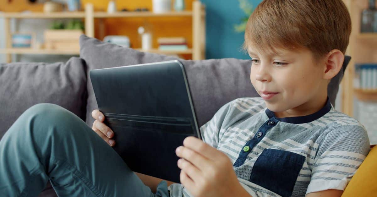 L'essor de TikTok et Netflix remplace l'engouement pour les jeux vidéo sur PC et consoles 1 découvrez les dernières tendances et innovations en divertissement digital, incluant jeux vidéo, streaming, réalité virtuelle et plus encore.