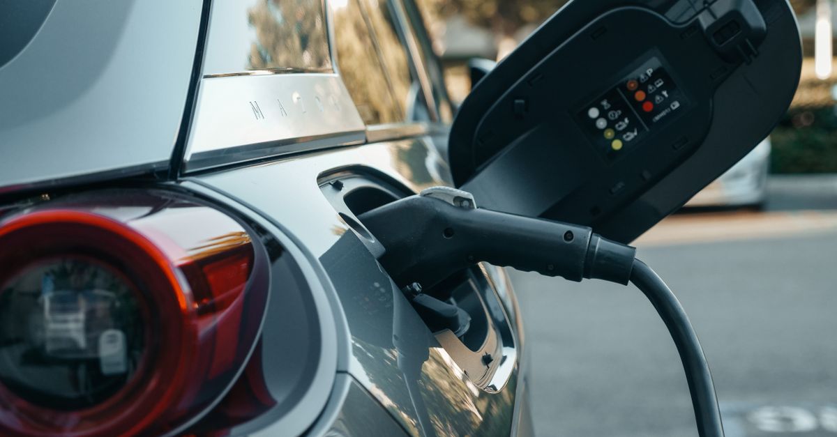 Les véhicules électriques révolutionnent le design automobile : le capot, une pièce en voie de disparition 11 découvrez tout sur les véhicules électriques : avantages, technologies innovantes, recharge, et impact environnemental pour une mobilité durable.