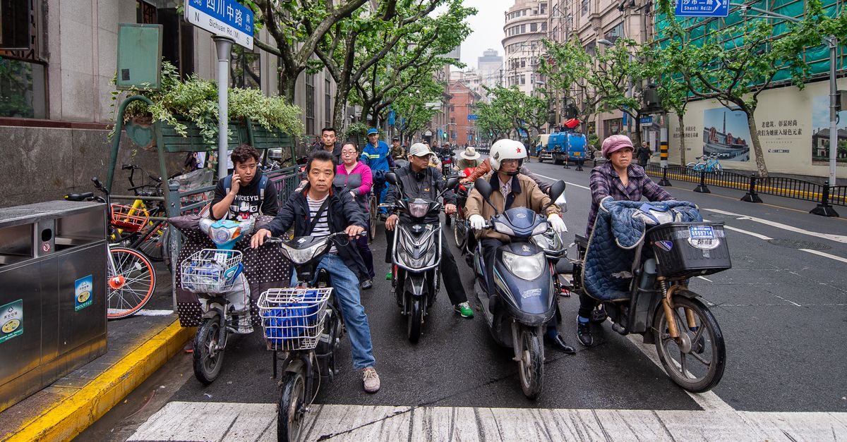 Les voitures électriques made in China : une plongée dans la réalité des promesses 10 découvrez l'essor des véhicules électriques en chine, leader mondial dans la production et l'adoption des voitures électriques, avec un impact majeur sur l'industrie automobile et l'environnement.