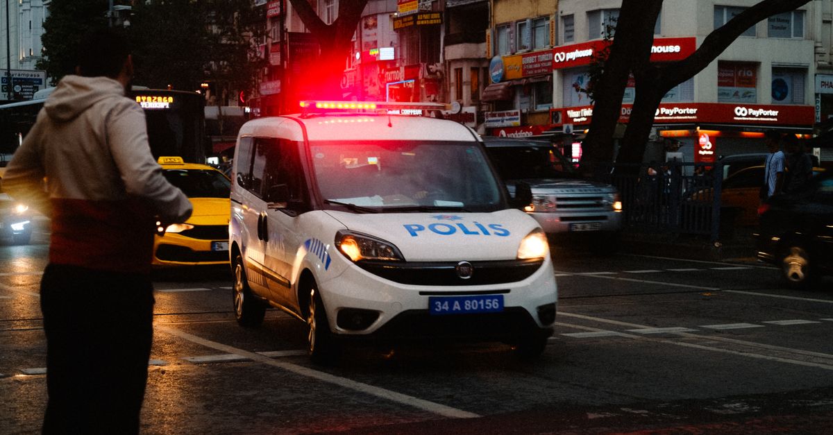 Vision 4rescue, le futur des véhicules d'urgence se présente à VivaTech 9 découvrez notre sélection de véhicules d'urgence conçus pour répondre efficacement aux situations critiques et sauver des vies.