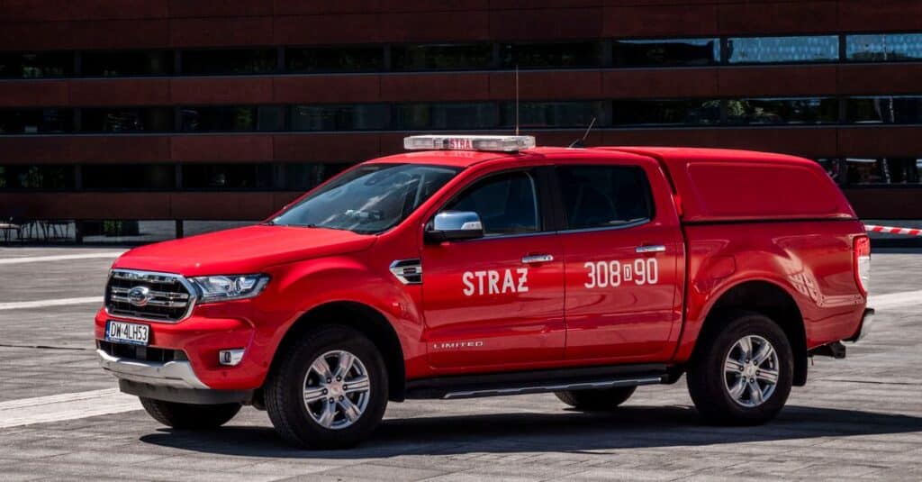 Renault réinvente le véhicule de secours en collaboration avec les leaders de la tech hexagonale 8 découvrez tout sur les véhicules d'urgence, leurs fonctions essentielles et leur importance dans les interventions rapides pour sauver des vies.
