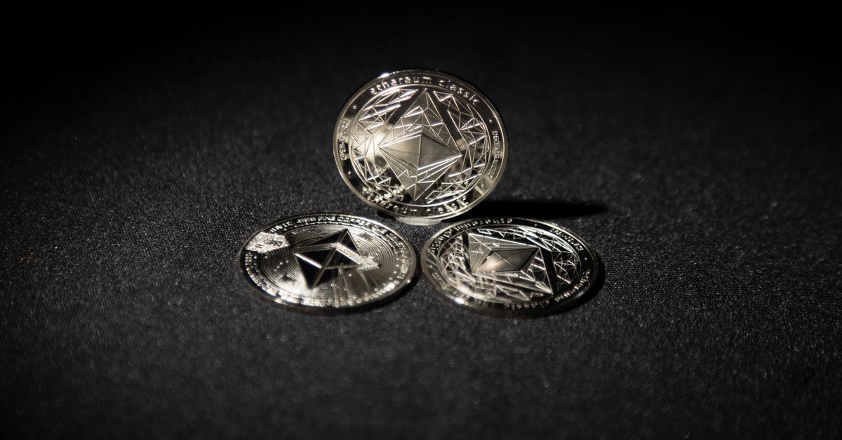 L'essor des fonds Ethereum : vers des sommets d'investissements et une montée en puissance par rapport au Bitcoin 11 découvrez la croissance des fonds ethereum et son impact sur le marché des cryptomonnaies. analyse des tendances et perspectives d'investissement.
