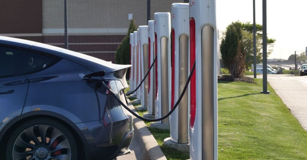 Trump envisage d'abandonner la politique de soutien aux véhicules électriques en Californie 5 découvrez notre politique de véhicules électriques (ev) détaillant nos engagements en matière d'énergie propre, durabilité et innovation pour un avenir écologique.