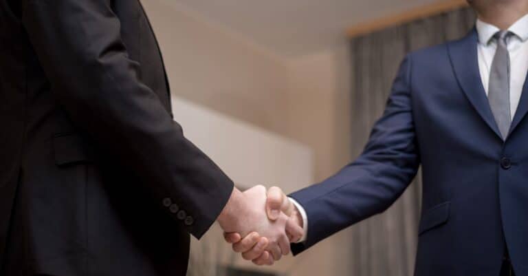 Powerfleet annonce la nomination de Paul Lalljie en tant que président et directeur financier, tandis que David Wilson fait ses adieux
