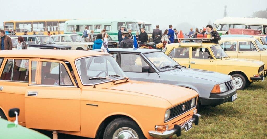 Renault Group et ses marques se lancent à la conquête du marché des voitures familiales 7 découvrez notre sélection de voitures familiales, idéales pour le confort, la sécurité et l'espace lors de vos déplacements en famille.