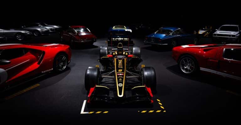 L&rsquo;histoire fascinante des voitures de Formule 1 : une évolution pleine de innovations