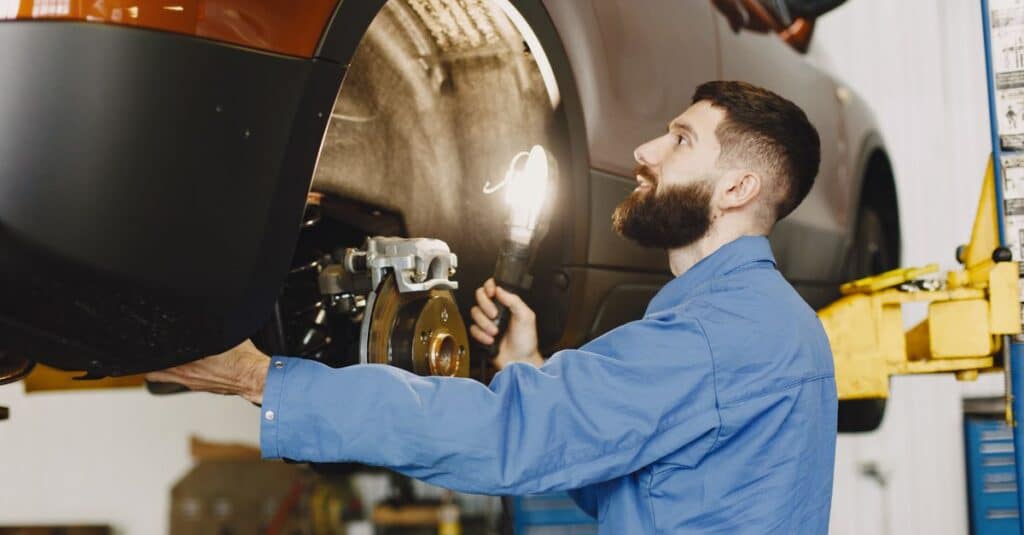Le contrôle technique sans frais jusqu'au 3 mai : découvrez les marques de voitures éligibles 9 inspection gratuite de véhicule : vérification complète pour assurer votre sécurité et la performance de votre voiture sans frais.