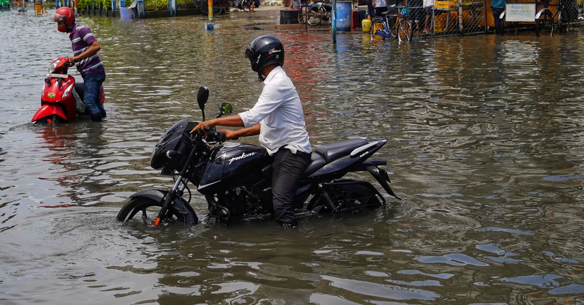 Inondations imminentes en Himalaya : dernières nouvelles et évolutions critiques 1 découvrez les causes, les impacts et les mesures de secours liées aux inondations dans l'himalaya, une région vulnérable aux catastrophes naturelles.