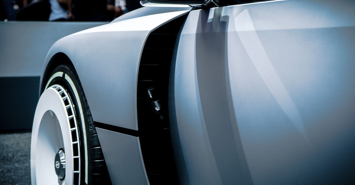 La voiture à hydrogène : une nécessité à reconsidérer ? 9 découvrez les voitures à hydrogène, une solution innovante pour une mobilité propre et durable grâce à une technologie respectueuse de l'environnement.