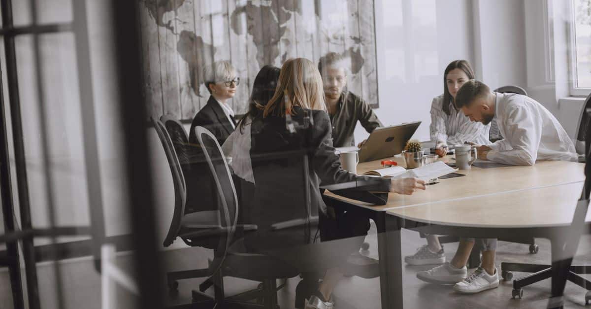 Rencontre avec Chadia Arab et Hassan Bousetta : Voix Engagements et Perspectives au Club de Mediapart 1 découvrez nos solutions efficaces pour organiser vos réunions professionnelles, optimiser la collaboration et assurer le succès de vos projets.