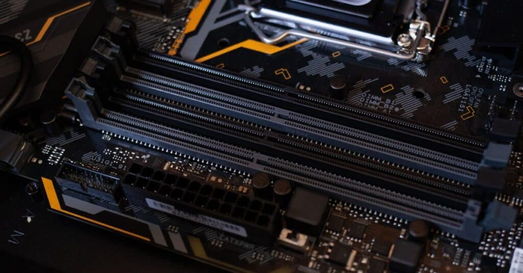 Apple explore l'intégration des puces mémoire CXMT chinoises dans ses iPhones et MacBooks, révèle le WSJ 3 découvrez notre sélection de puces mémoire haute performance, idéales pour améliorer la vitesse et la capacité de stockage de vos appareils électroniques.