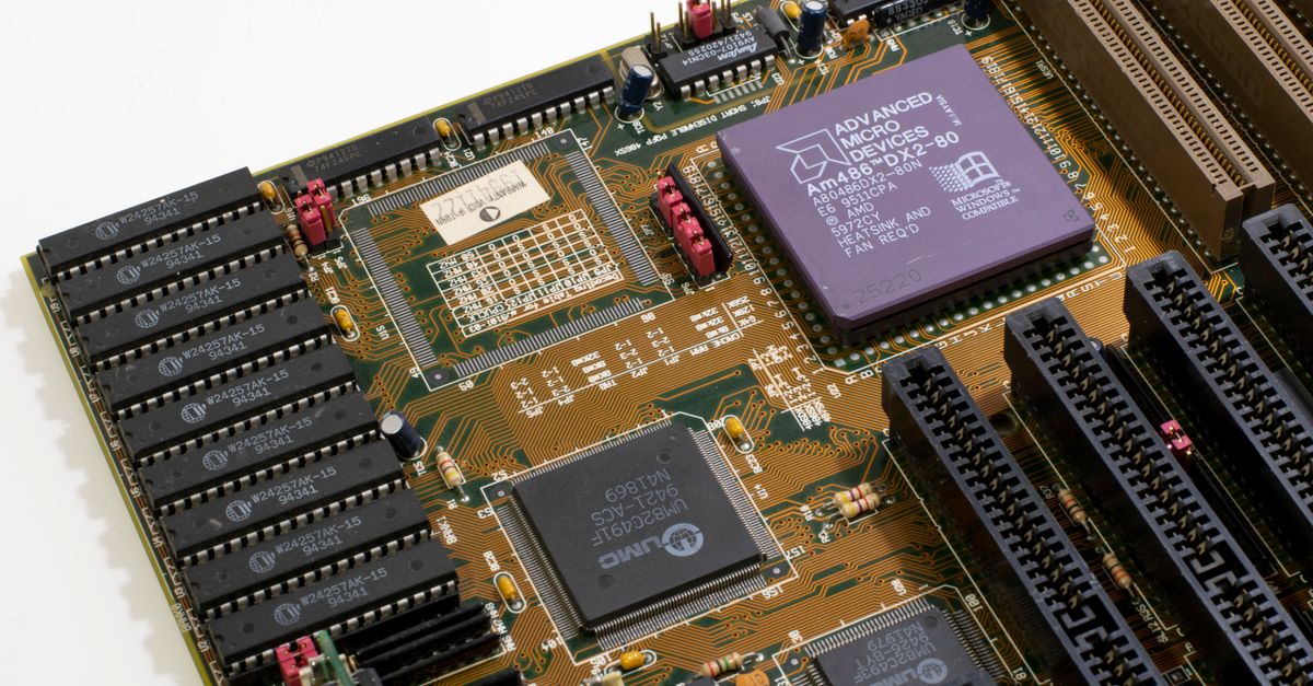Apple explore l'intégration des puces mémoire CXMT chinoises dans ses iPhones et MacBooks, révèle le WSJ 11 découvrez notre sélection de puces mémoire haute performance, idéales pour améliorer la vitesse et la capacité de stockage de vos appareils électroniques.