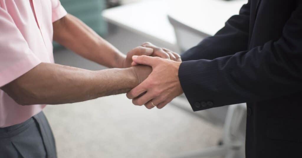Un analyste révèle 3 facteurs clés propulsant l'essor des fusions-acquisitions dans le secteur technologique 10 découvrez les stratégies et meilleures pratiques en matière de fusions et acquisitions pour optimiser la croissance et la valeur de votre entreprise.