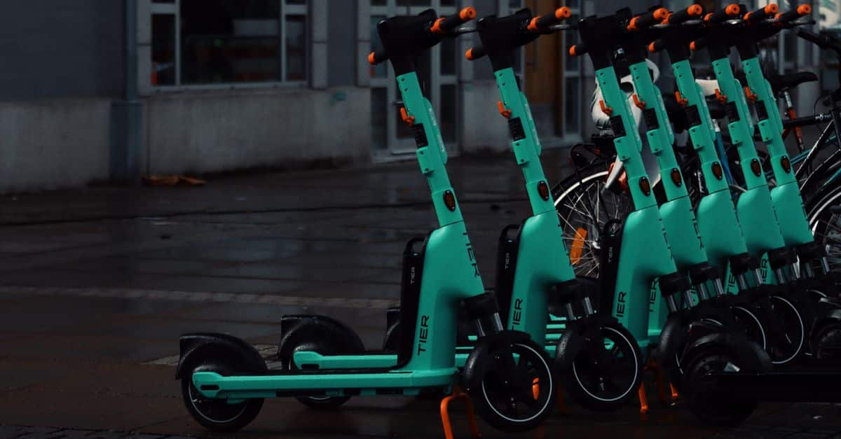 Découverte d'Æmotion : la nouvelle ère de la micro-mobilité en France 10 découvrez les avantages de la micromobilité : des solutions de transport urbain écologiques, pratiques et économiques pour vos déplacements quotidiens.