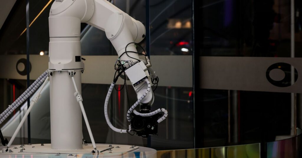 Mistral, l'IA française, dévoile son application mobile 'Le Chat 3 découvrez mistral ai, une intelligence artificielle innovante qui transforme vos données en insights puissants et améliore vos décisions grâce à des technologies avancées.