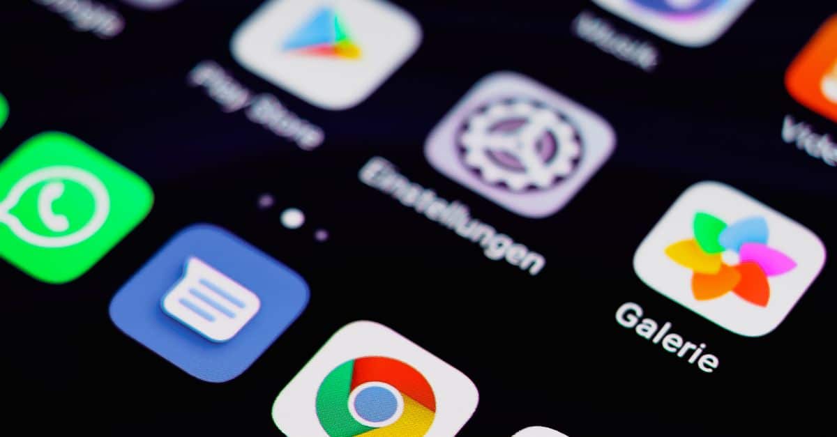cinq nouvelles applications et jeux mobiles à télécharger d'urgence sur votre smartphone 3 découvrez les meilleures applications mobiles et jeux pour tous les goûts. téléchargez des apps innovantes et amusez-vous avec des jeux captivants sur votre smartphone.