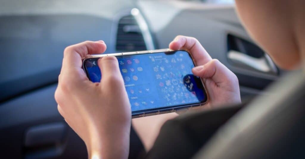 Découvrez cinq applications et jeux mobiles incontournables à télécharger absolument sur votre smartphone 8 découvrez les meilleures applications mobiles et jeux innovants pour divertir et faciliter votre quotidien sur smartphone.