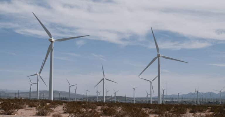D&rsquo;après *Information*, Nvidia pourrait investir 3 milliards de dollars dans SB Energy pour renforcer sa présence dans les énergies renouvelables