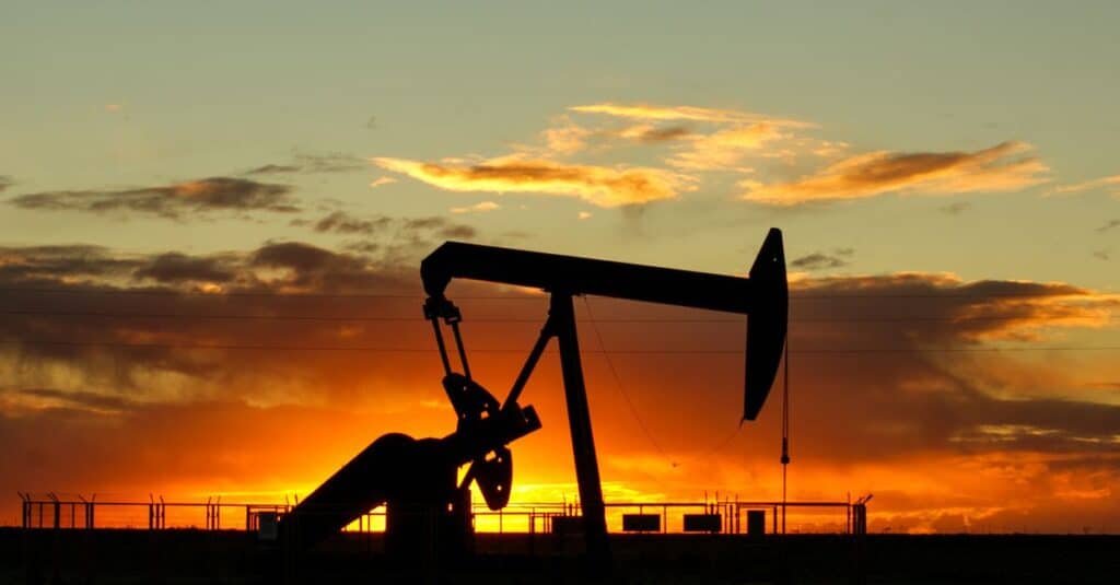 La chute du pétrole assombrit le moral des marchés boursiers européens 10 découvrez les causes et les conséquences du krach pétrolier, ainsi que son impact sur l'économie mondiale et les marchés financiers.
