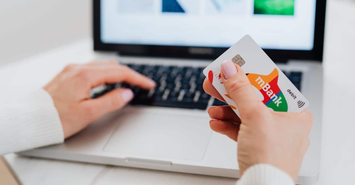 Découvrez pourquoi plus de 7 millions d'utilisateurs ont succombé aux atouts irrésistibles de cette banque en ligne 1 découvrez les avantages d'une banque en ligne : gestion simple, accès 24/7, et sécurité optimale pour toutes vos opérations bancaires.