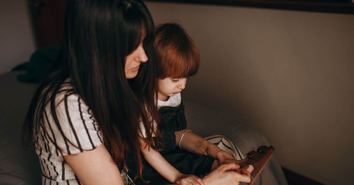 « Ne traitez pas votre enfant comme une poupée » : selon Maria Montessori, le secret des enfants vraiment épanouis 3 découvrez des conseils et astuces pratiques pour une parentalité épanouie, afin d’accompagner vos enfants avec bienveillance et confiance.